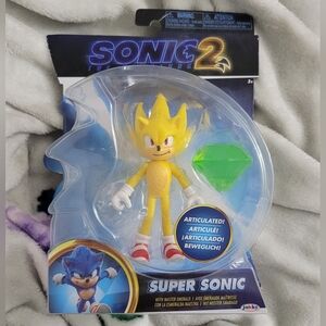JAKKS Pacific Sonic the Hedgehog 2 Super Sonic with Master Emerald Action Figure